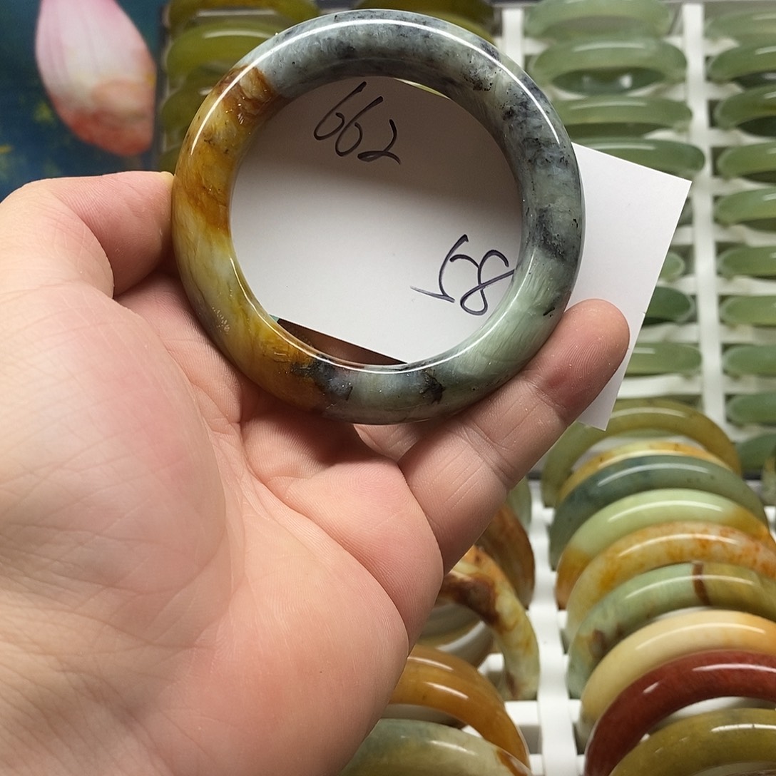 未镶嵌蛇纹石玉手镯