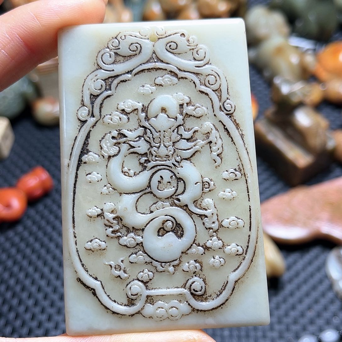 白玉菩提吊坠摆件