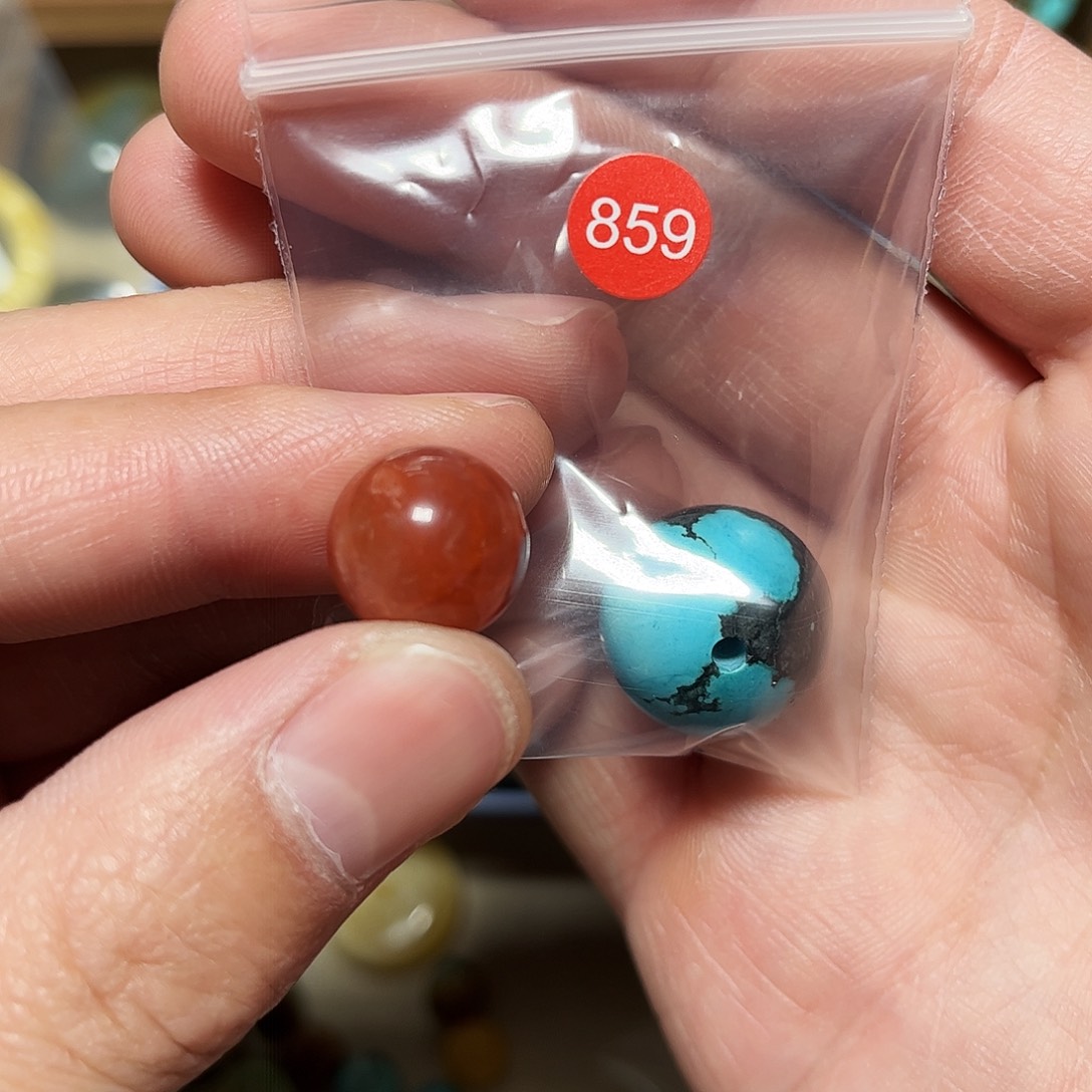 猫***咪南红玛瑙未镶嵌珠宝奇石