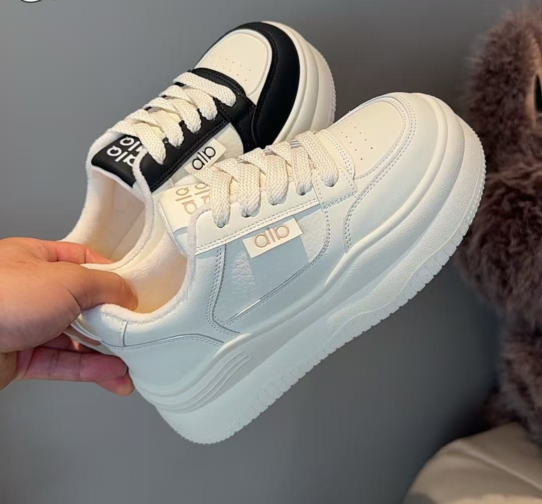 韩版冬季新款时尚松糕底加绒休闲鞋增高运动鞋W026-1