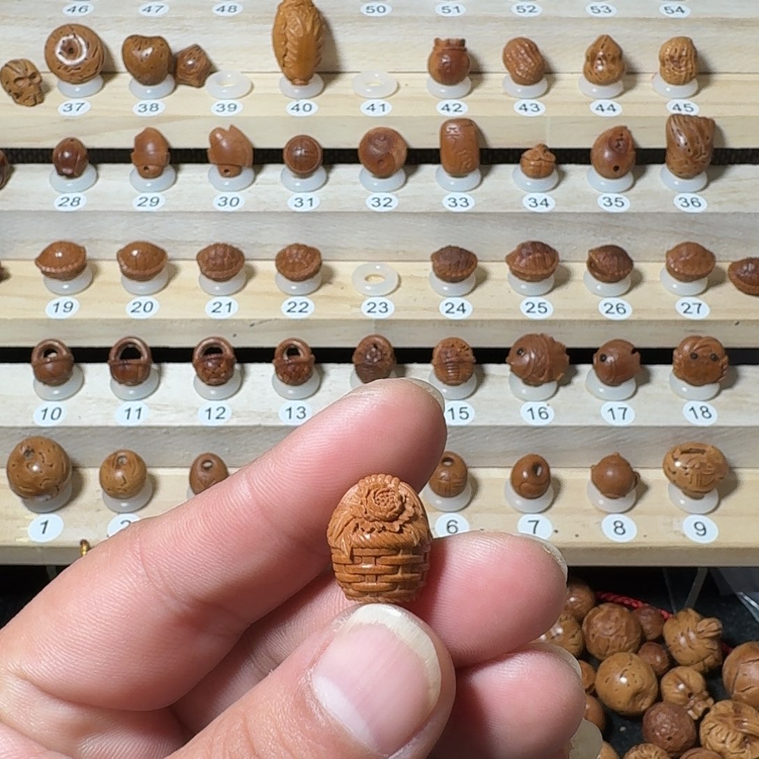 ༂***༃桃核吊坠牡丹桃篮