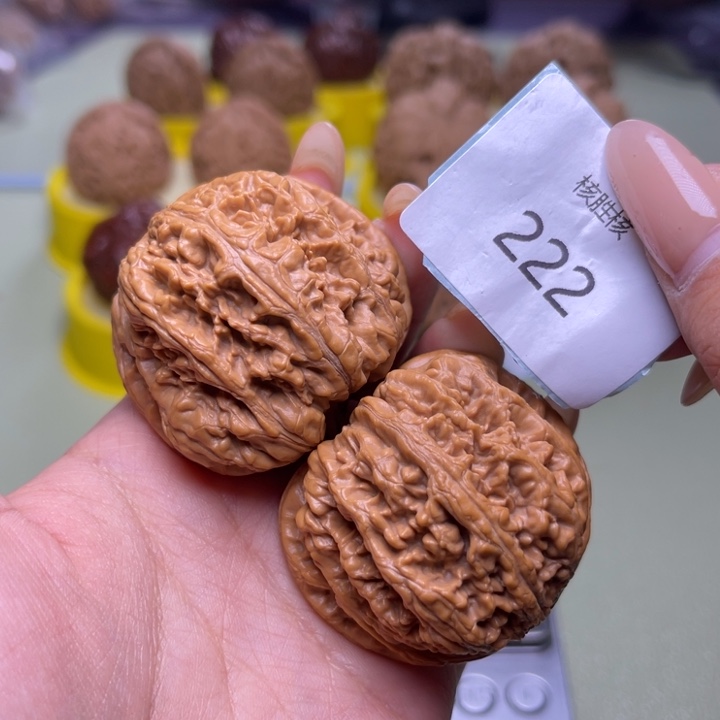 文玩核桃把件球筋45.222