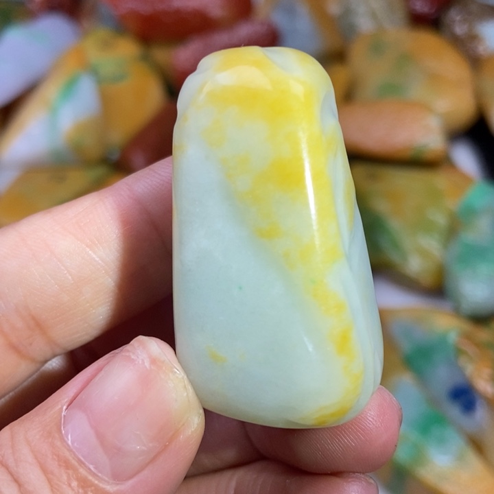 翡翠未镶嵌挂件缅甸