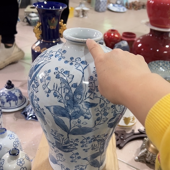 瓷片瑕。。。。。。。。。。。。。。