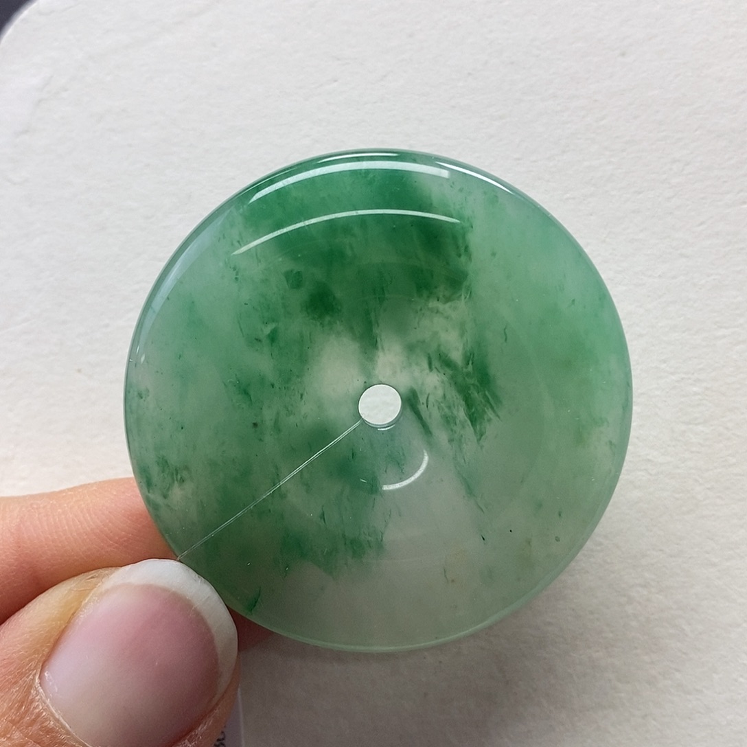 石英质玉颈饰未镶嵌