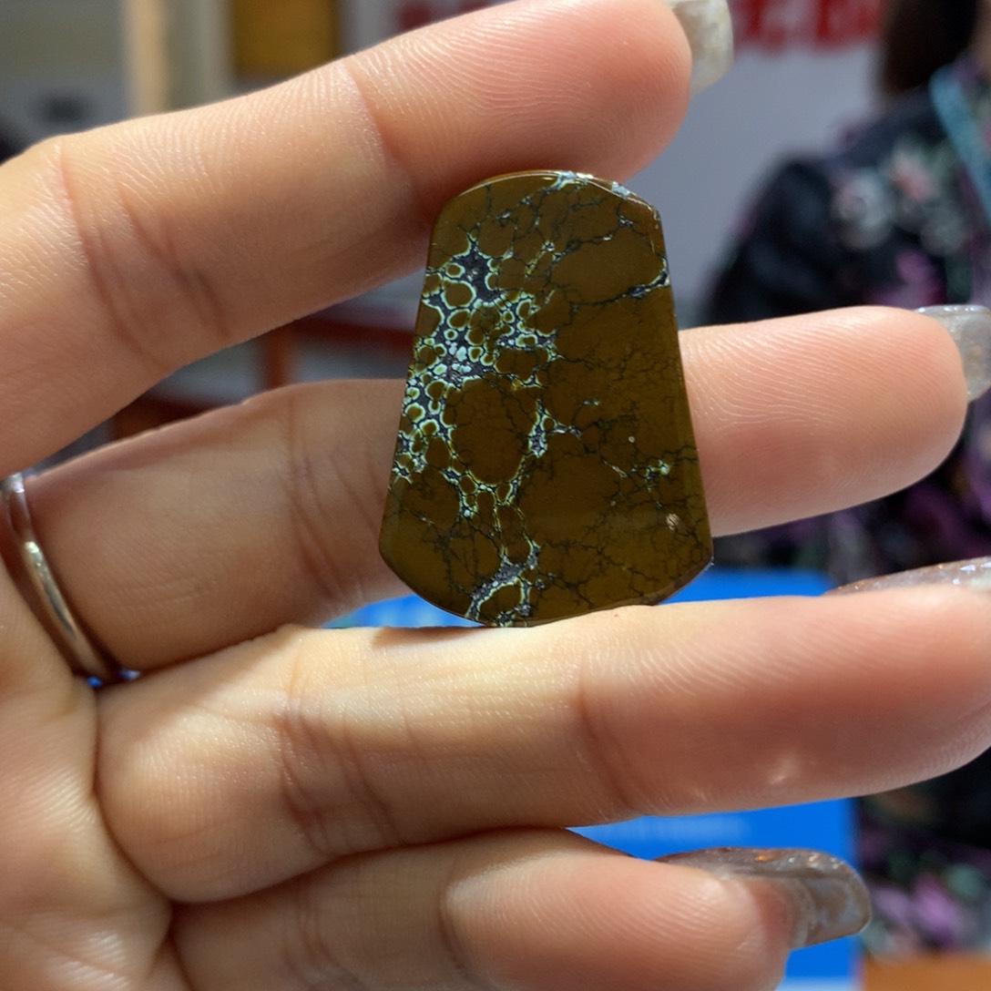 绿松石配饰未镶嵌