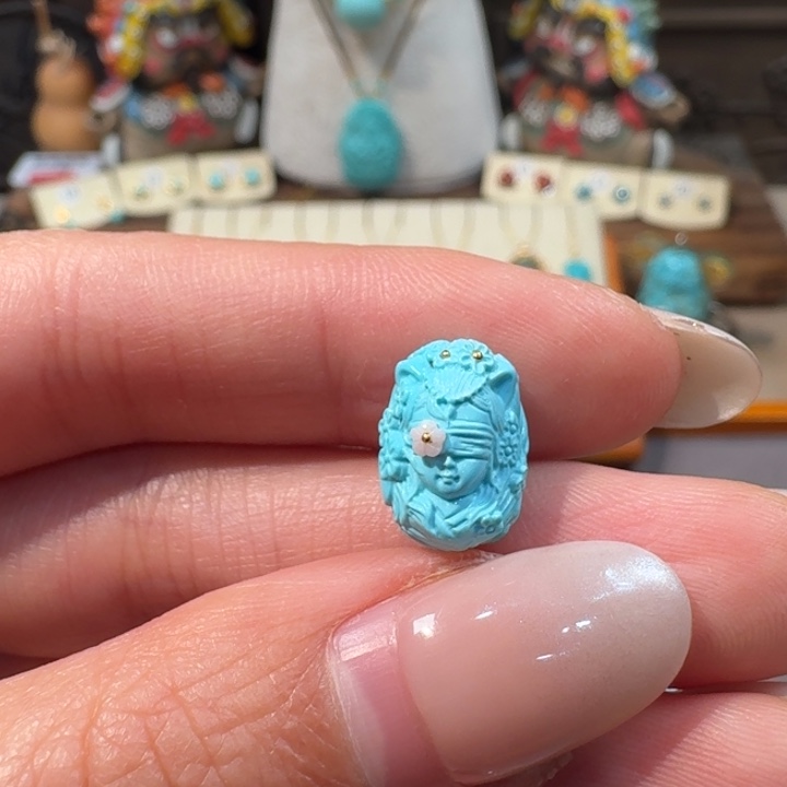 绿松石未镶嵌白浅配饰