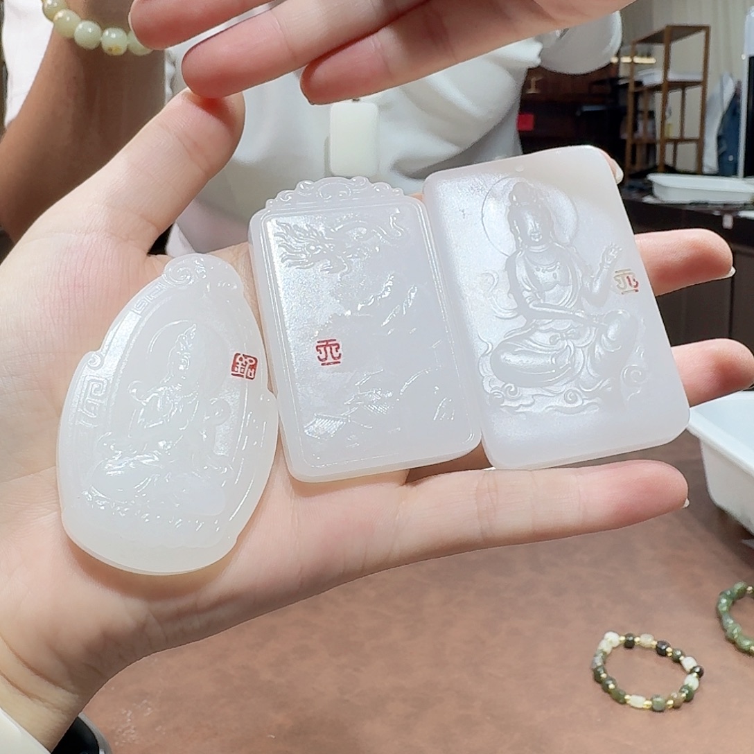 手串未镶嵌和田玉