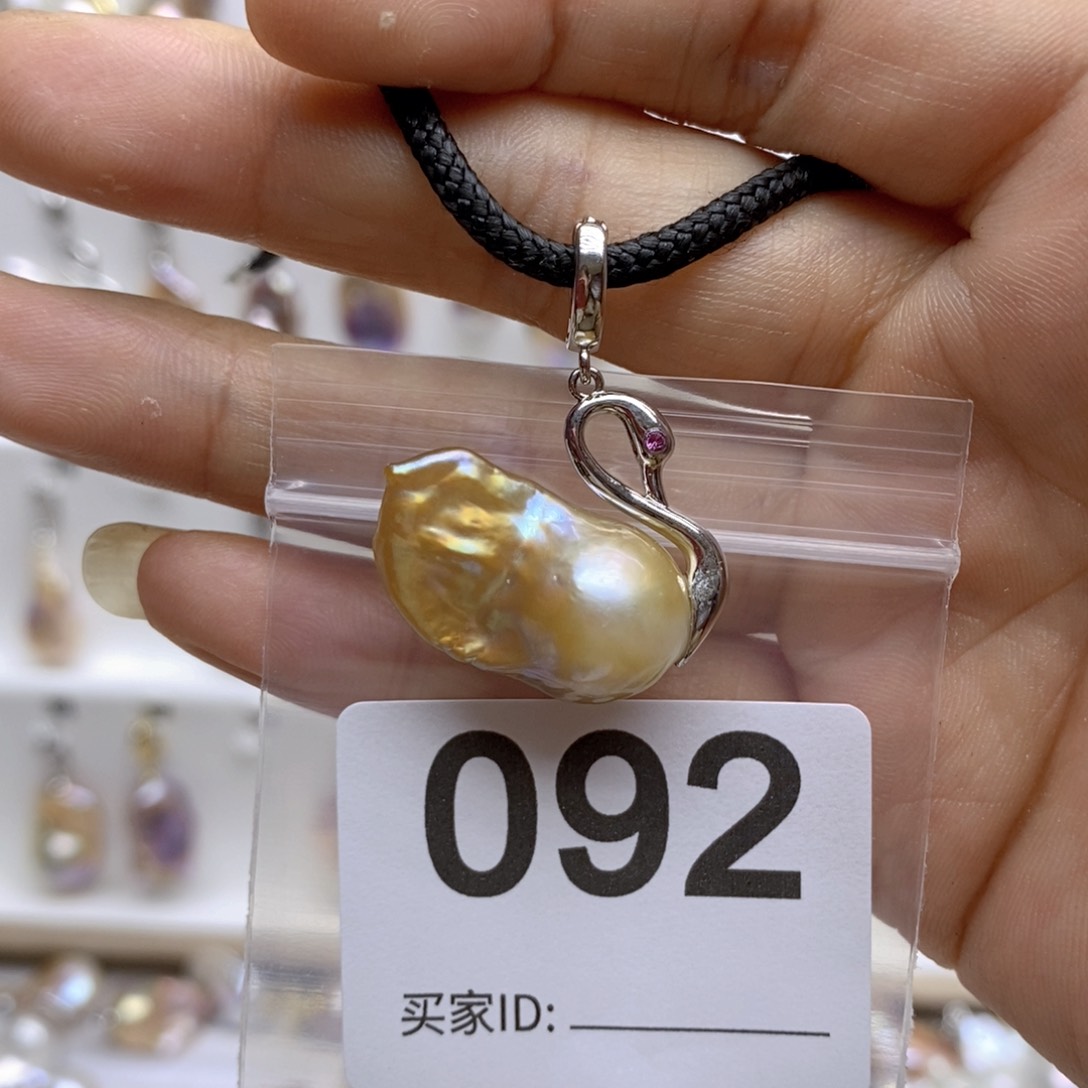 淡水珍珠颈饰银S925镶嵌92