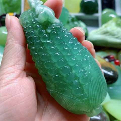 未镶嵌蛇纹石玉手把件