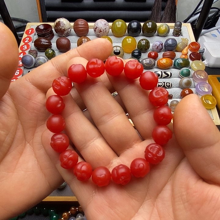 用***3玛瑙/玉髓未镶嵌颈饰