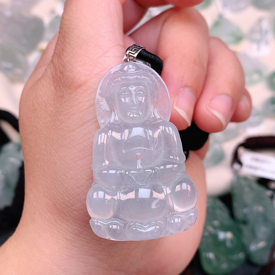 翡翠颈饰18K金镶嵌冰晴观音