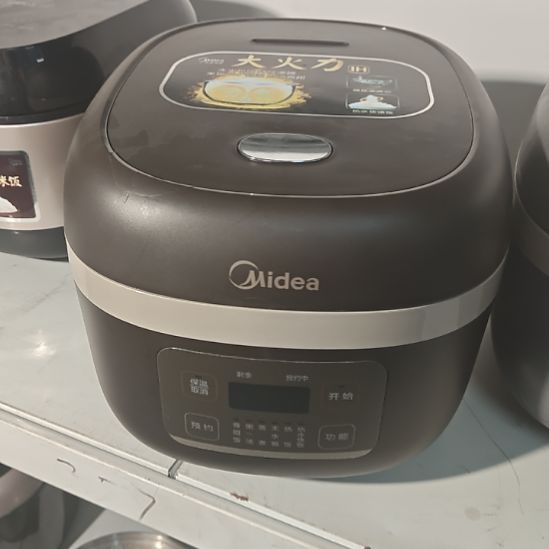 持***⁾家用4升电饭煲 上盖微瑕