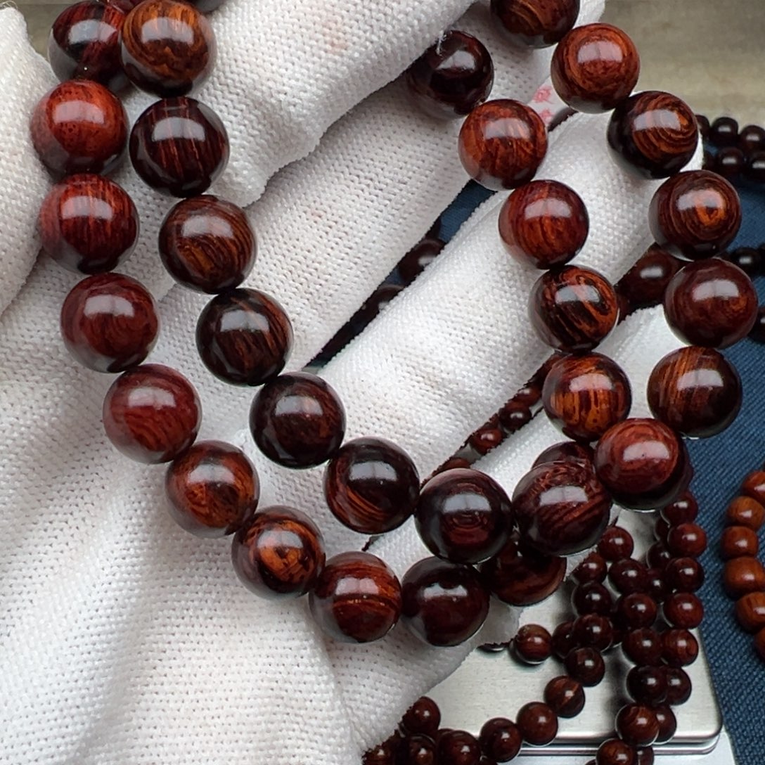 花梨木类手串/手链红降10圆珠满油单圈（瑕疵）