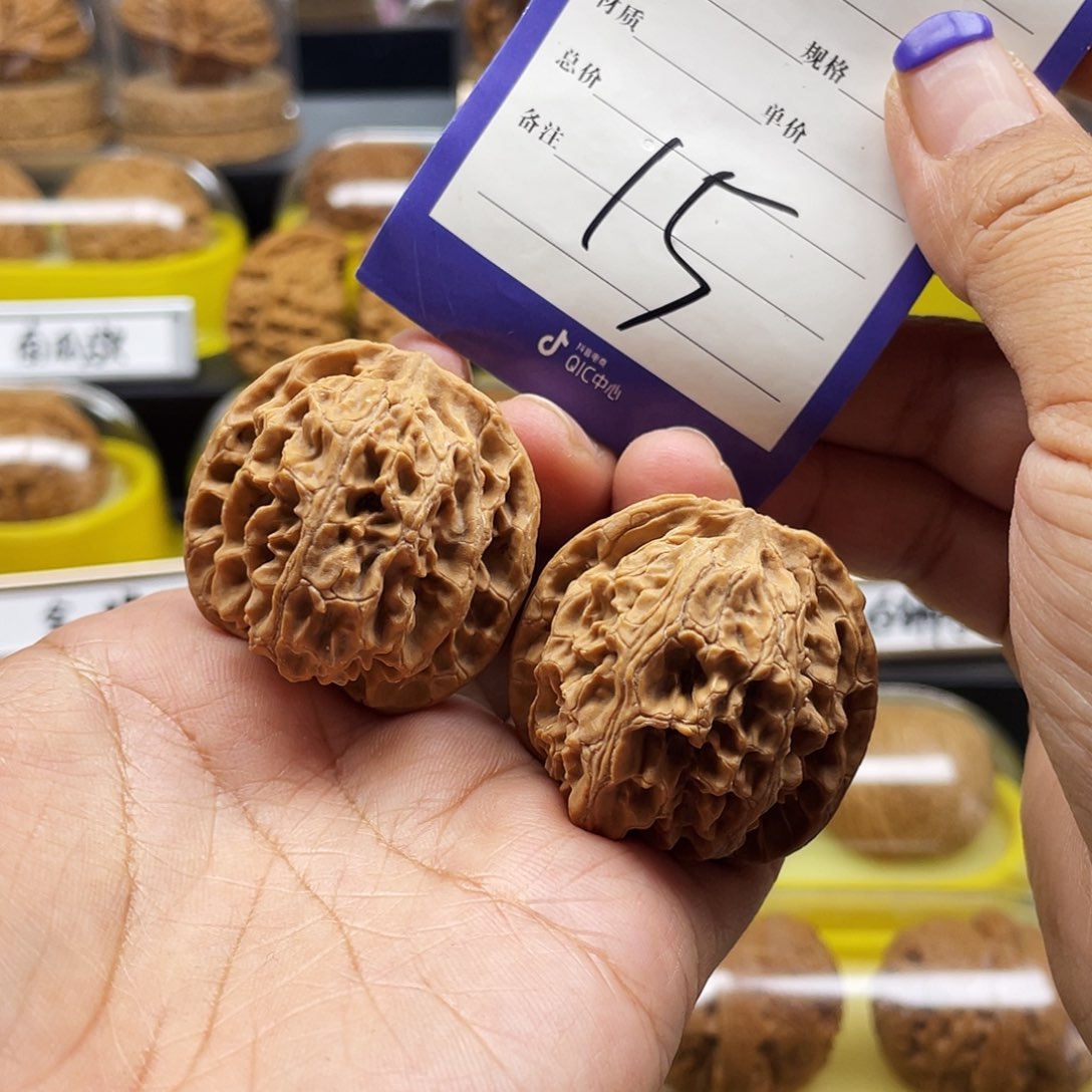 文玩核桃把件全品苹果园