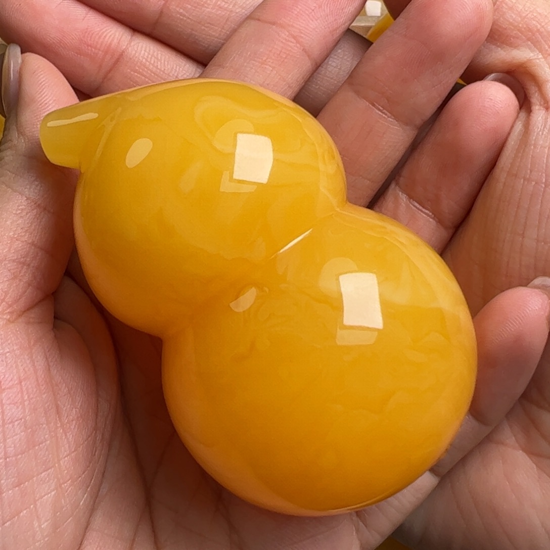 蜜蜡吊坠(不含链)未镶嵌无优化