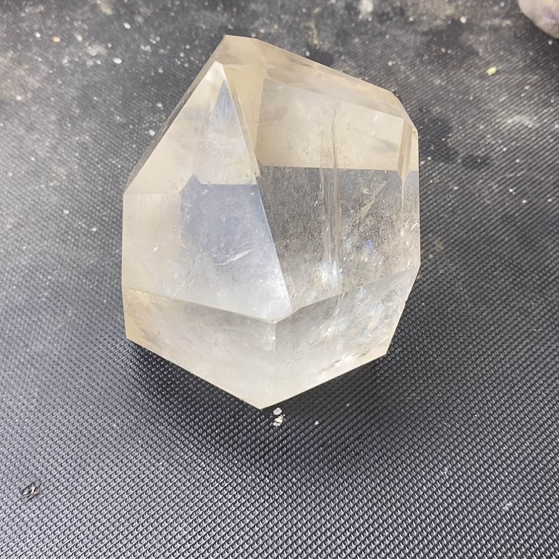 珠宝半成品水晶未镶嵌