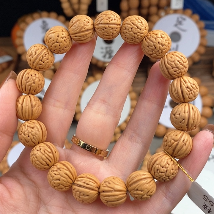 桃核手串荔枝13.5s……