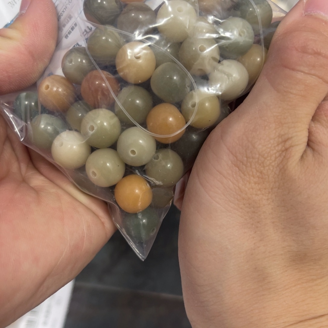 白玉菩提吊坠z 60/锅底