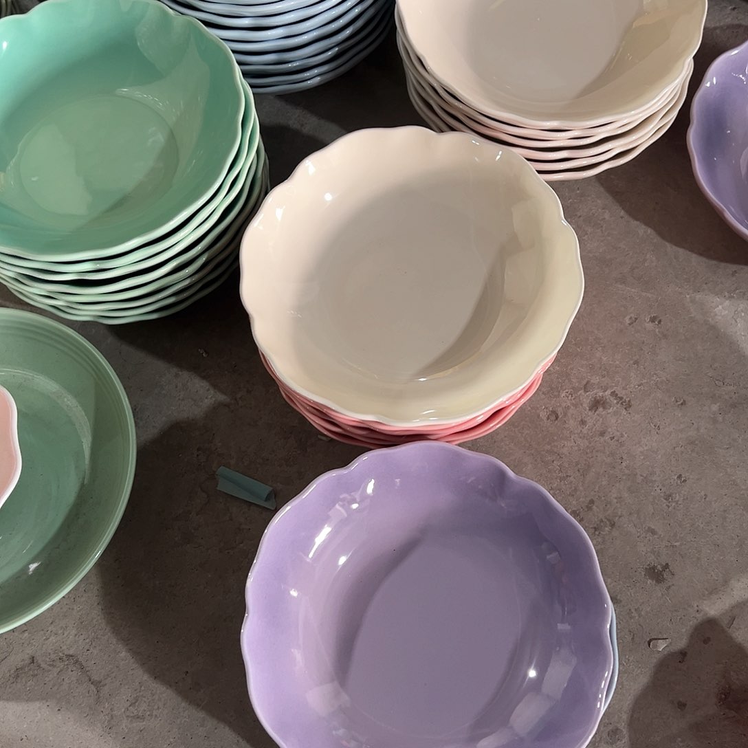 陶瓷 花韵盘 奶白 紫色