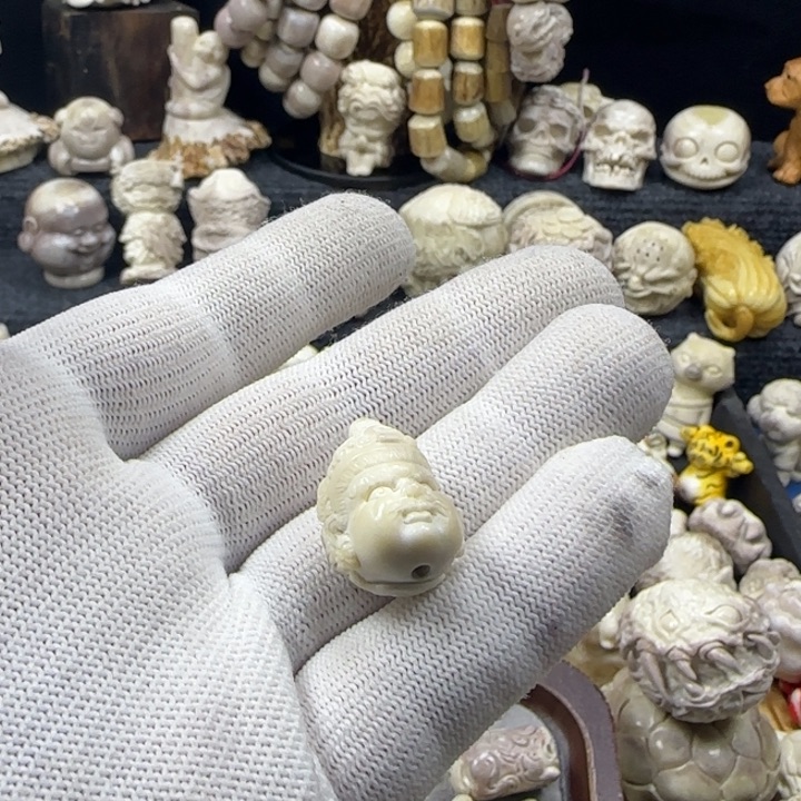 小***蝉非金属配饰鹿角雕刻黄财