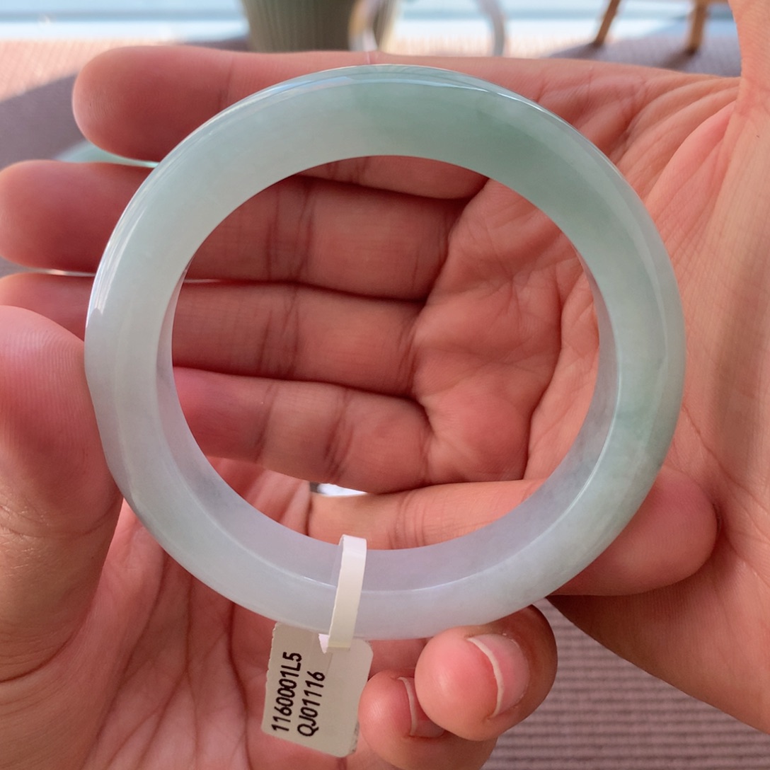 翡翠手镯未镶嵌12号