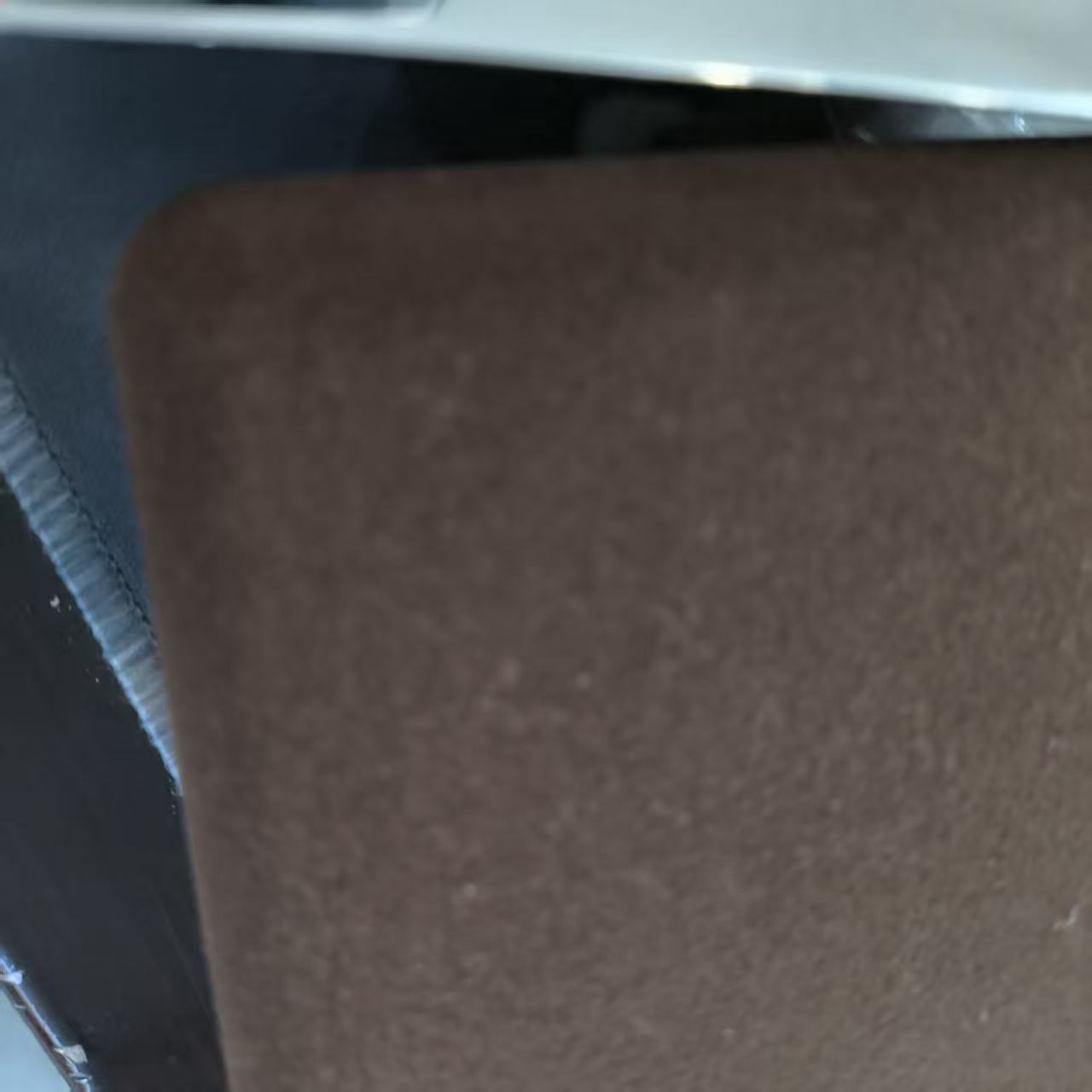 sg纯箔轻奢长鹰黄独立摆件sy111216