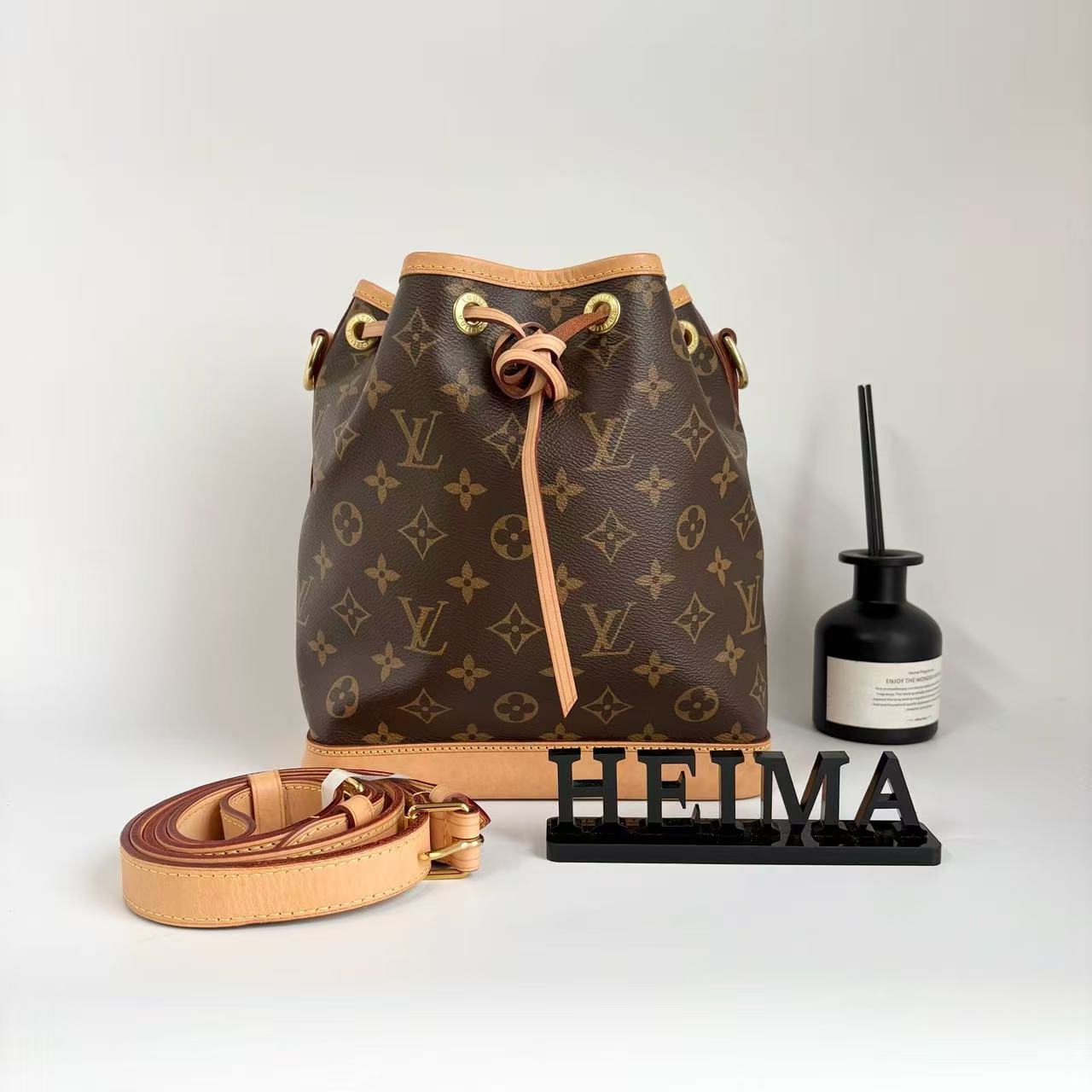 95新 LouisVuitton/路易威登 18170580 LV抽绳水桶noebb 芯片款