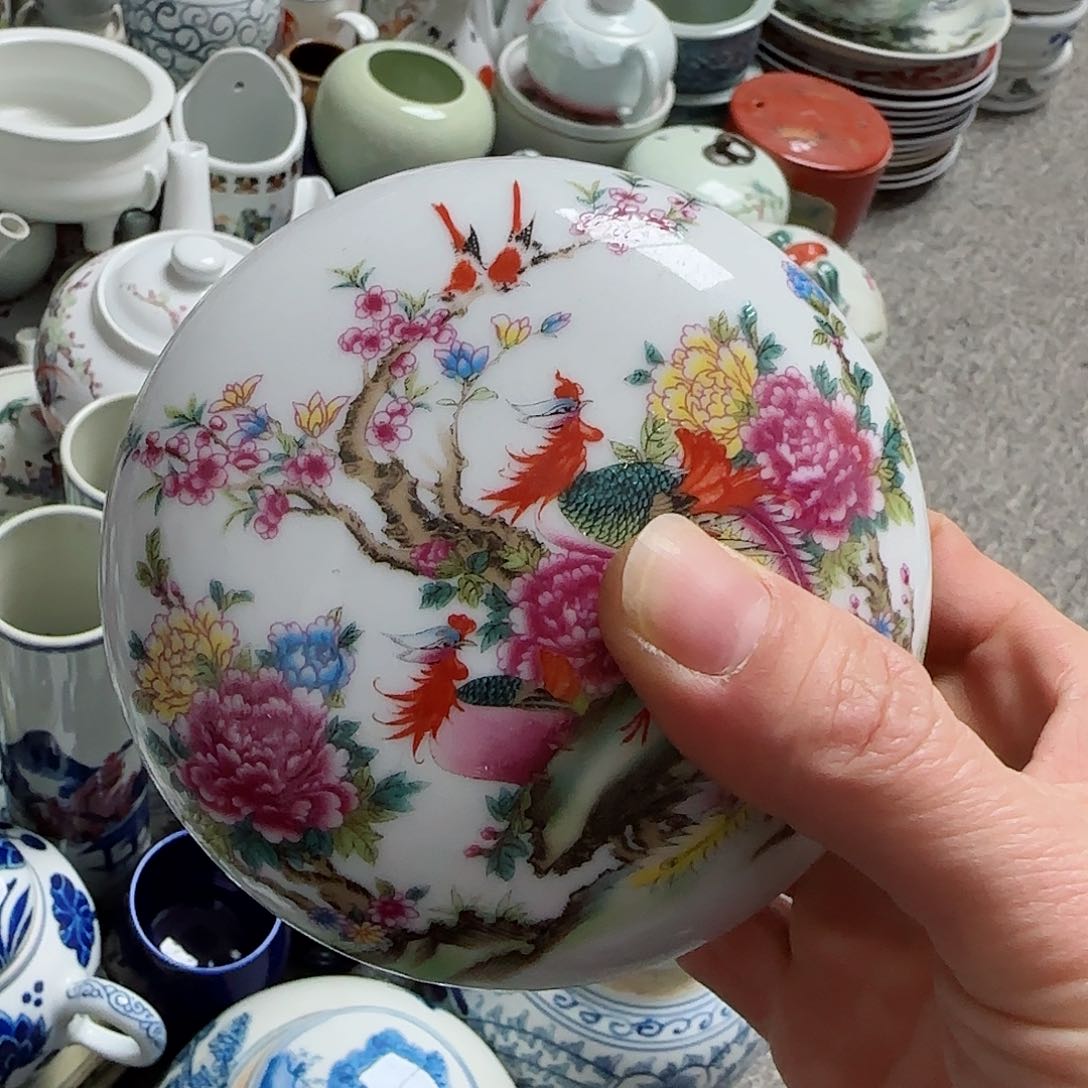 摆件瓷器的工艺技术水平