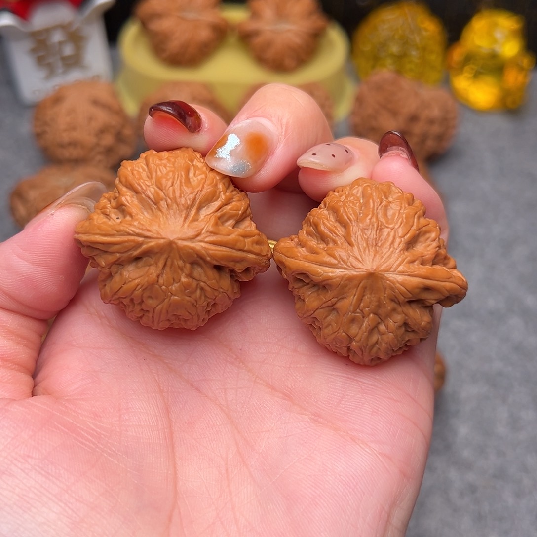 把件文玩核桃毕业精品精配铁锤妹妹38全品