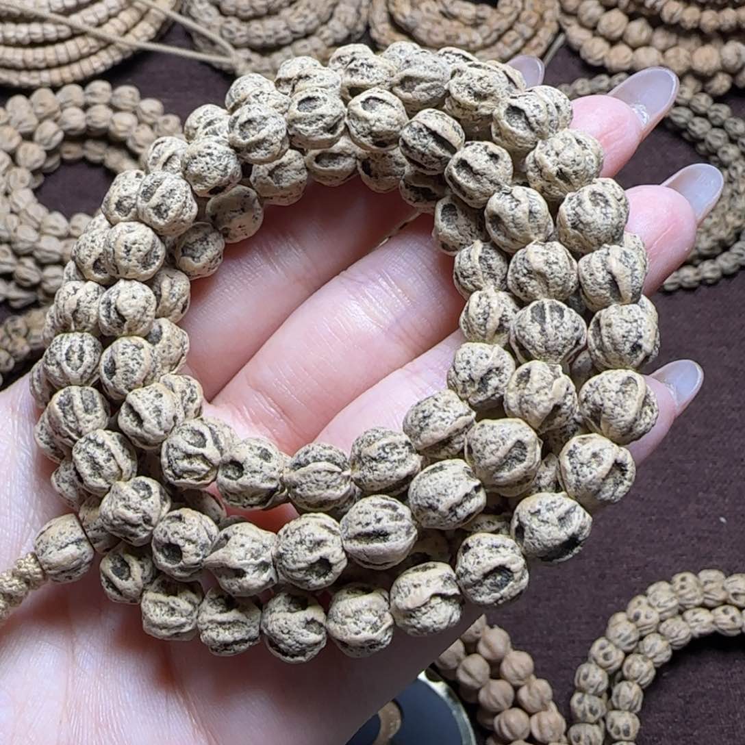 柏香籽/百香籽吊坠碧**天