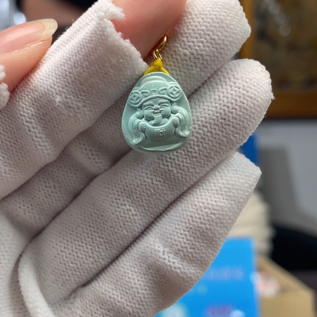 绿松石未镶嵌挂件