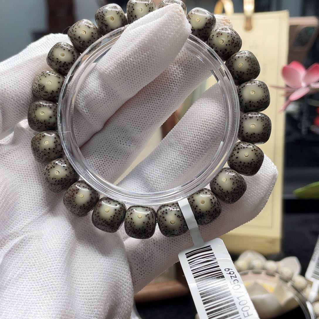 星月菩提手串星月菩提O24—-f001