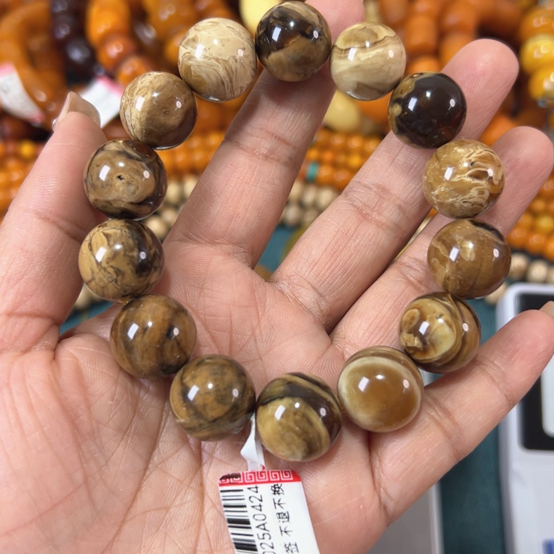 琥珀珠宝奇石未镶嵌1477