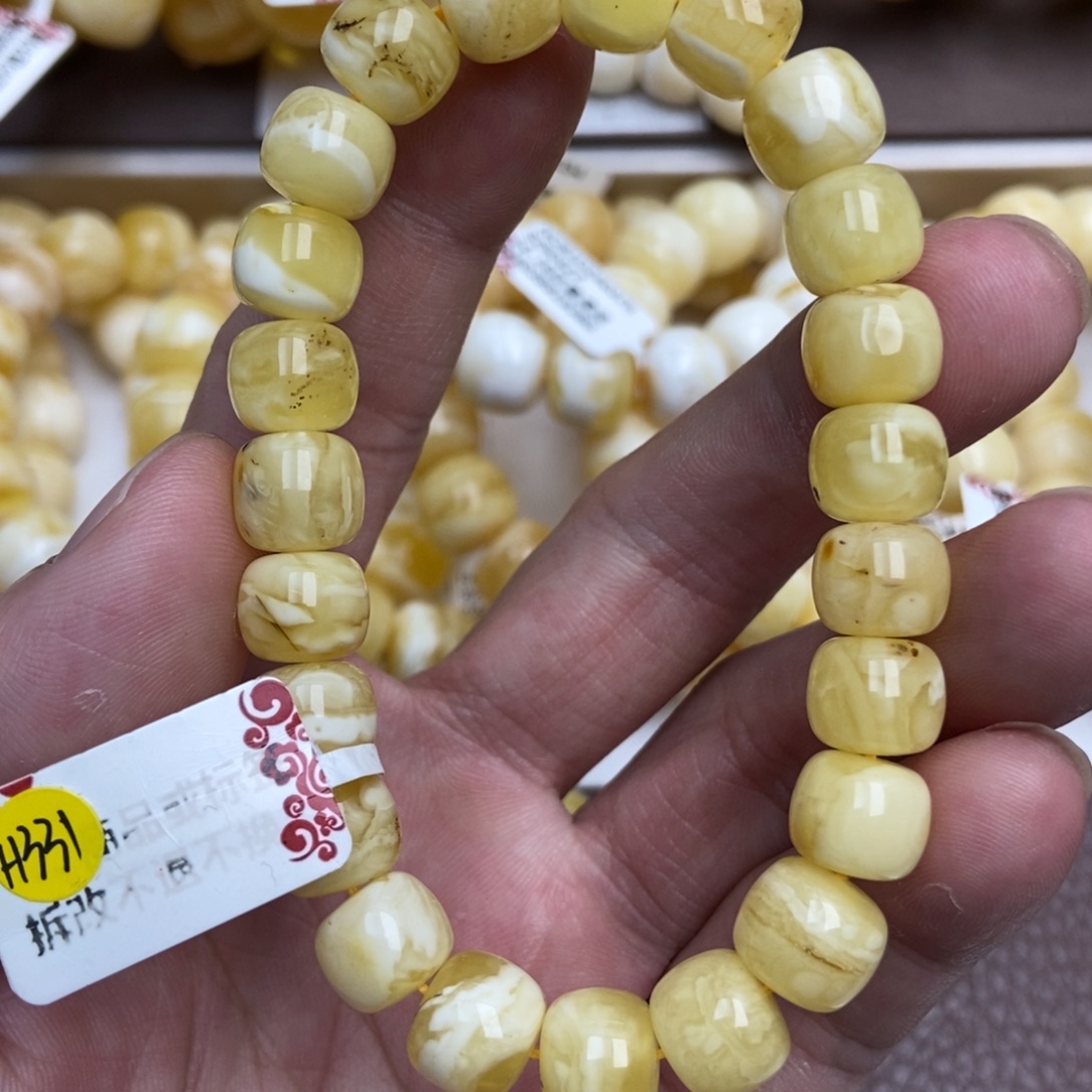 琥珀未镶嵌珠宝奇石4