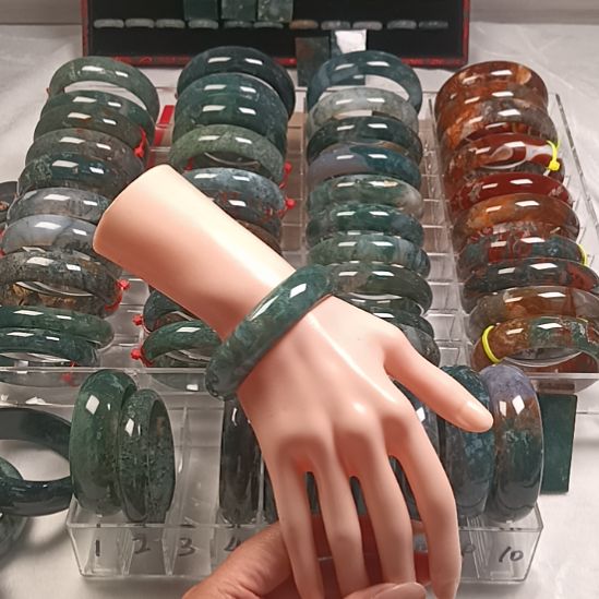 玛瑙/玉髓未镶嵌手镯