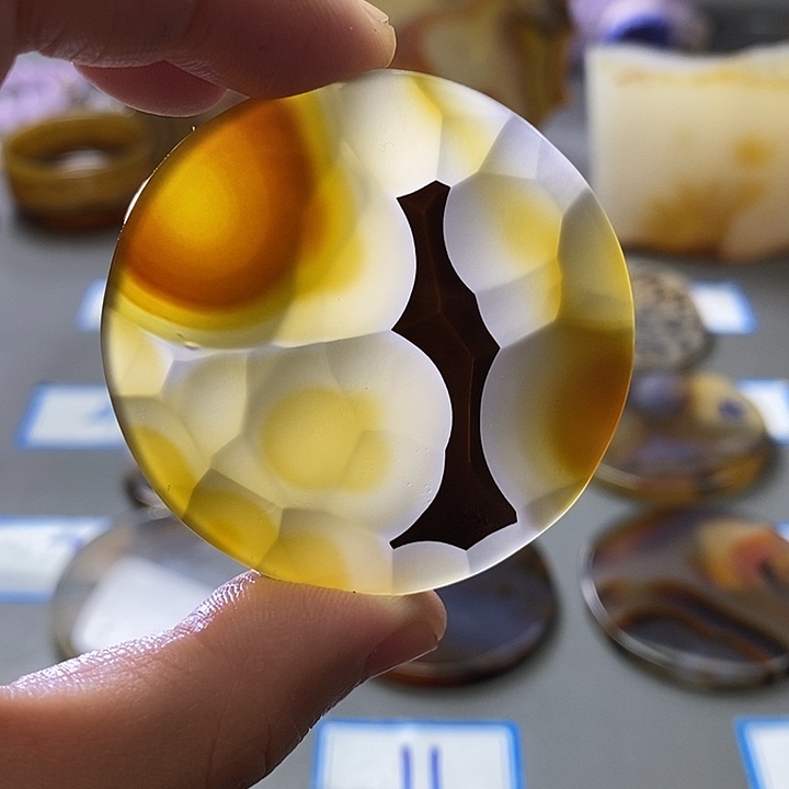 玛瑙/玉髓未镶嵌珠宝半成品117