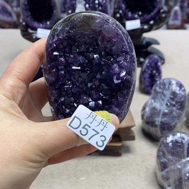 未镶嵌大型摆件（非配饰）水晶