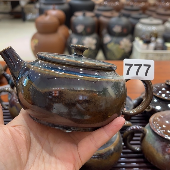 建水紫陶工艺制作