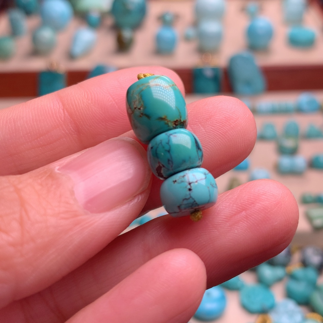 绿松石珠宝奇石未镶嵌