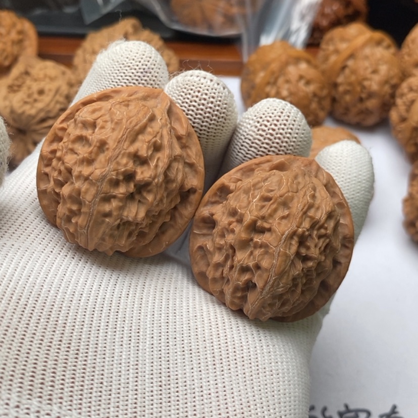 【闪购商品】文玩核桃把件二***子358金麒麟