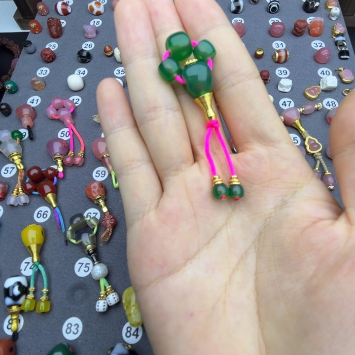 未镶嵌配饰玛瑙/玉髓