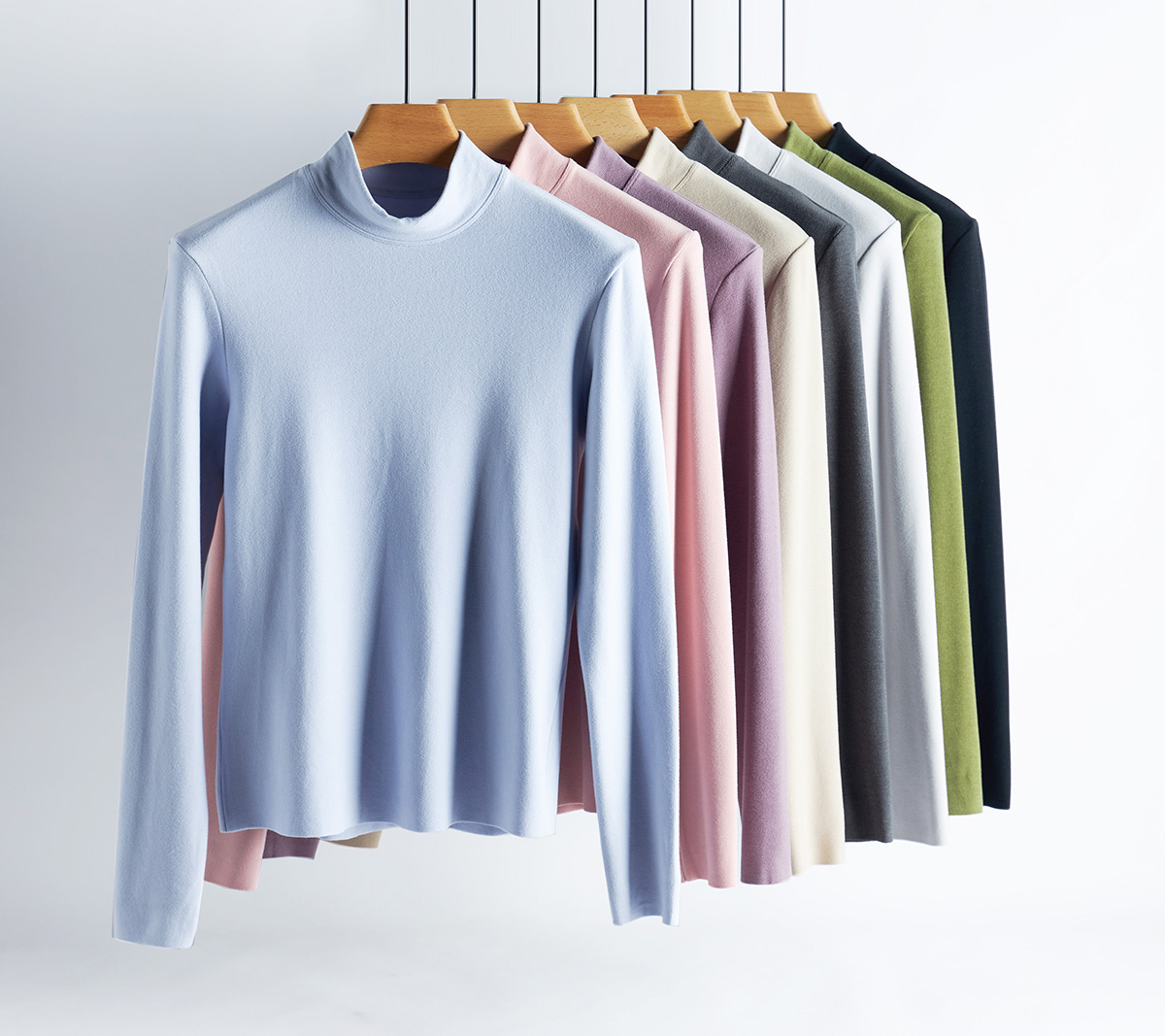 女士竖条德绒半高领上衣 A09310#