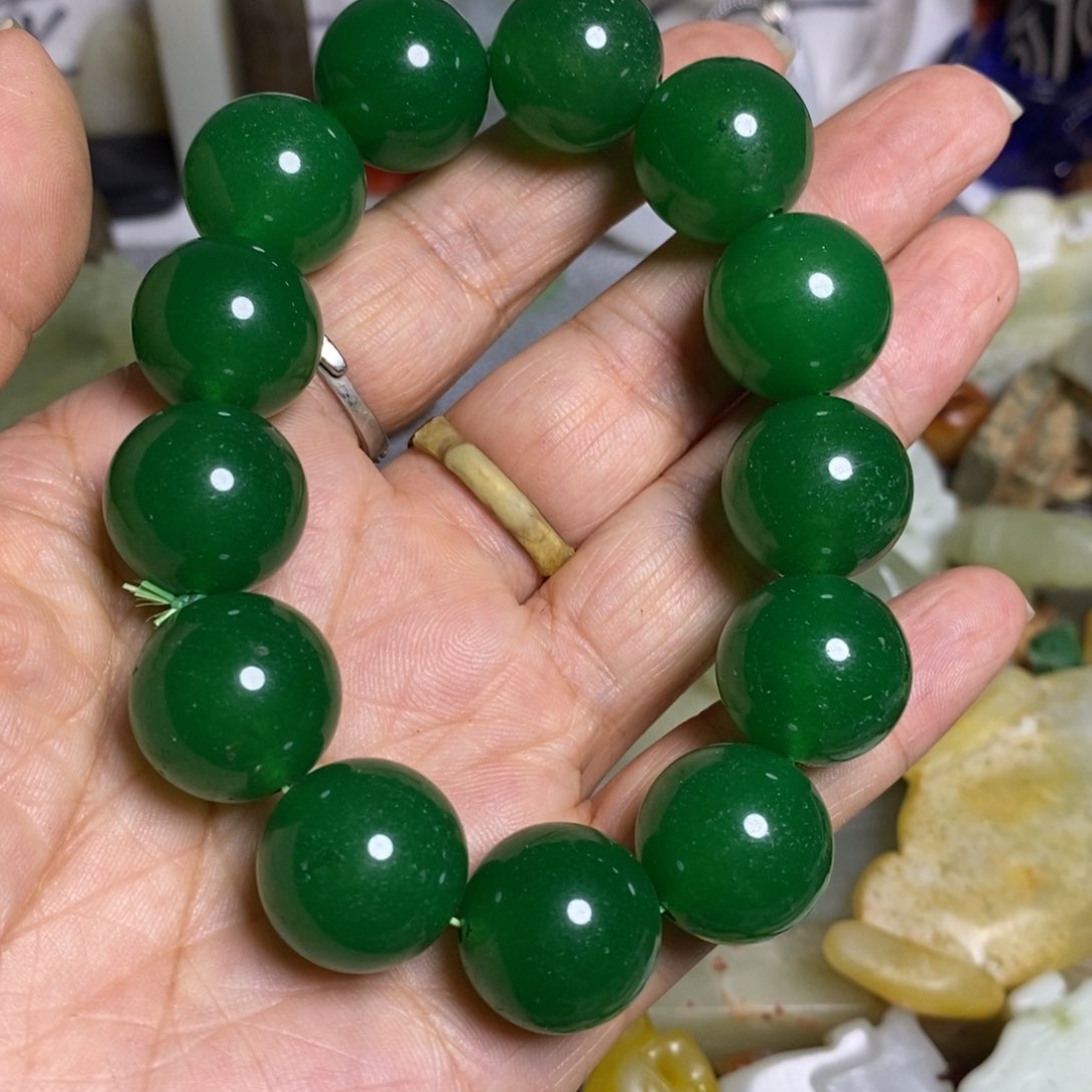 陈***哥和田玉（糖玉）未镶嵌颈饰