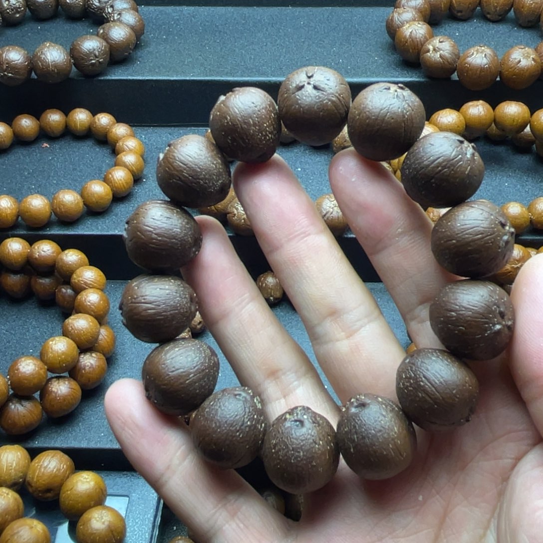 紫金鼠手串18尺寸纯圆