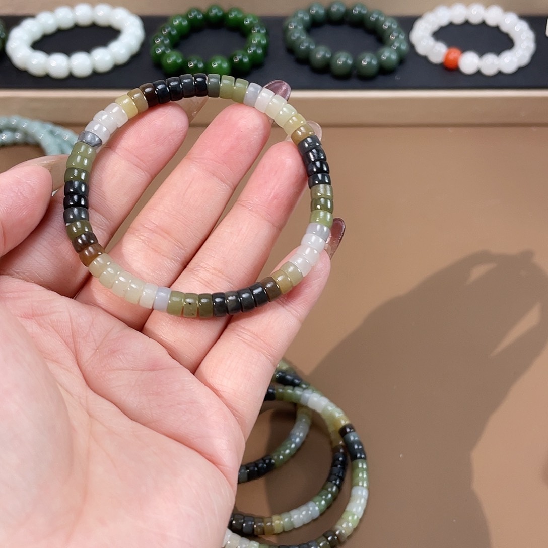 和田玉手链未镶嵌6.0