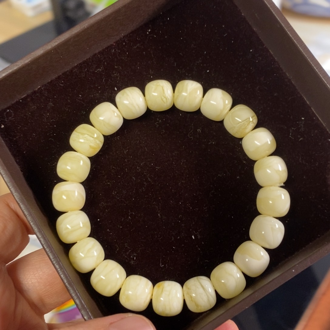 琥珀裸石未镶嵌11mm同料虎皮纹老型手串