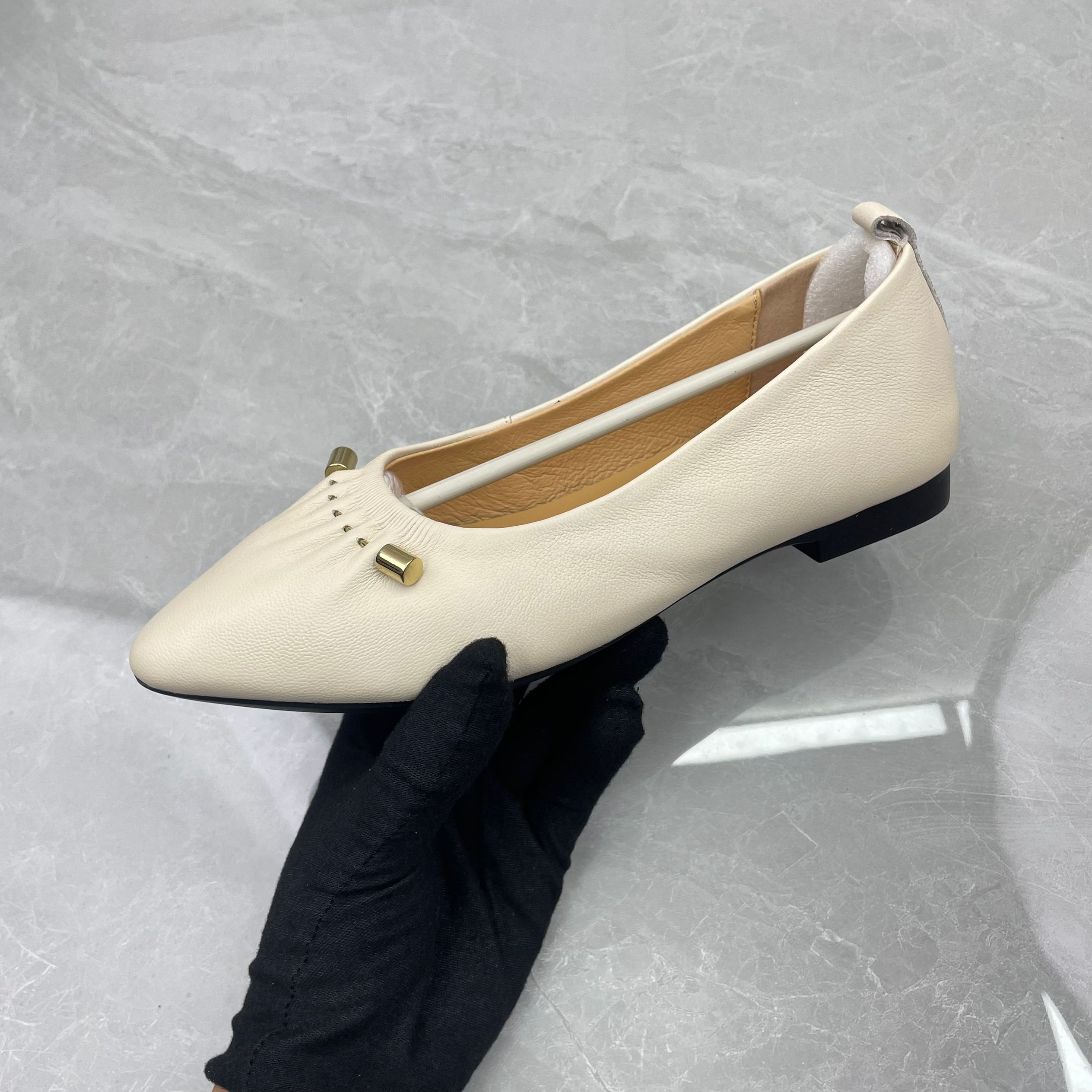 单鞋女      5215（孤品）e区f区37/38/40码