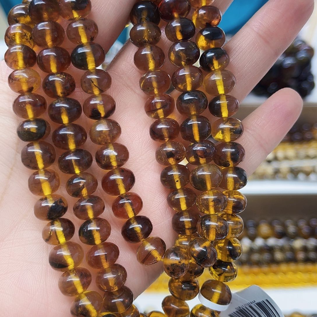 琥珀颈饰未镶嵌抚顺琥珀9