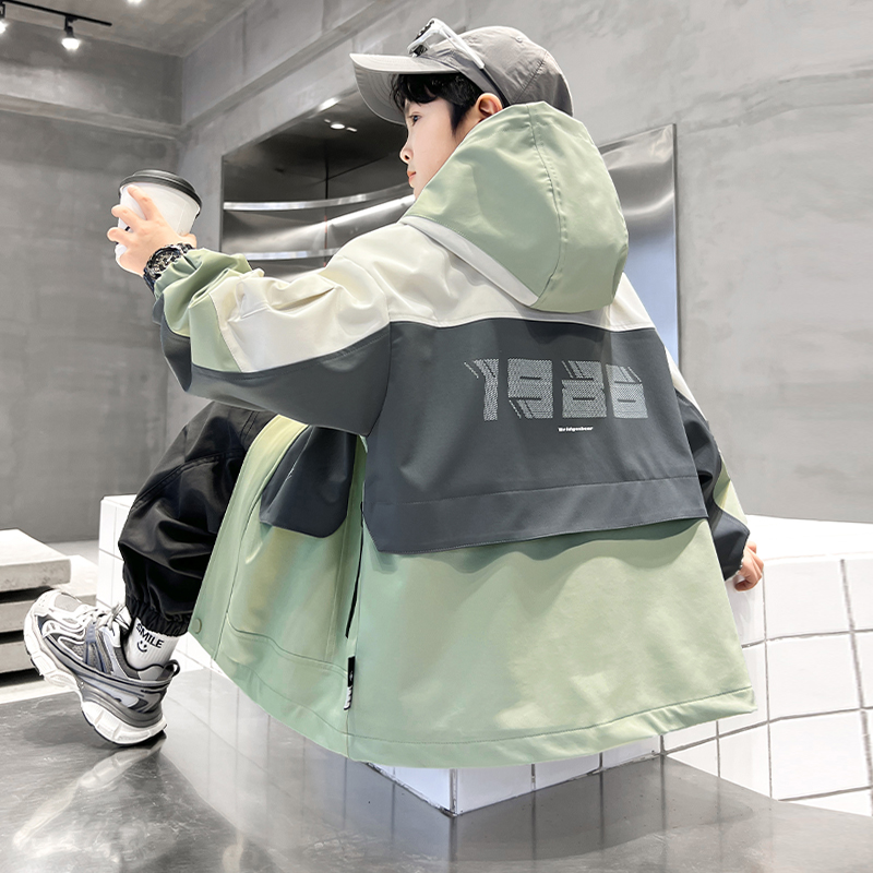 男童春秋款2025新款工装连帽外套中大童帅气潮A5040